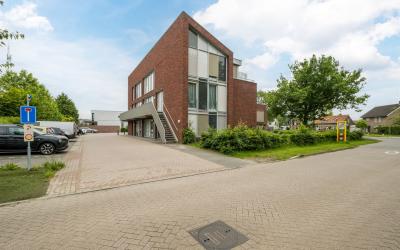 De Kerkschu. 9