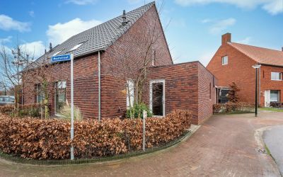 Moutstraat 16