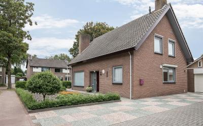 Diederik van Altenastraat 9
