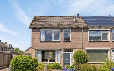 Lisztstraat 1
