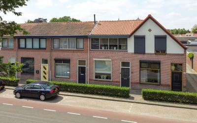 Wilhelminas. 38