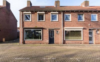 Hof van Lie. 17