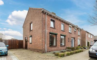 Emmastraat 33