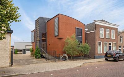 Loeffstraat 11