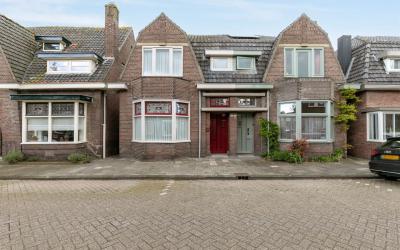 Baardwijkse. 30