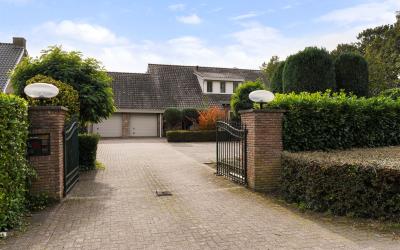 Bloemendaal. 2-A