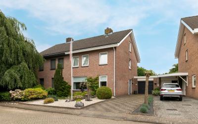 Maasland 53