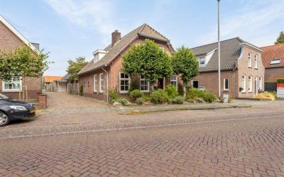Grotestraat 26