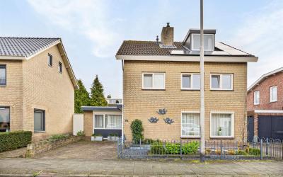 Torenstraat 74