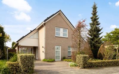Leliestraat 2