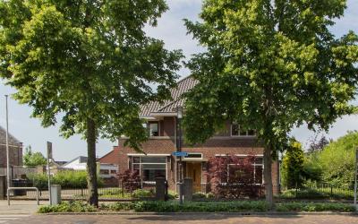 Kerkstraat 56
