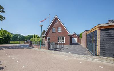 Zuidholland. 92