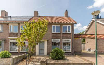 Leliestraat 30