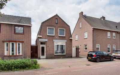 Hoge Steenw. 55