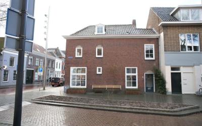 Muntelstraat 2