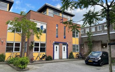 Van Aarlepl. 6