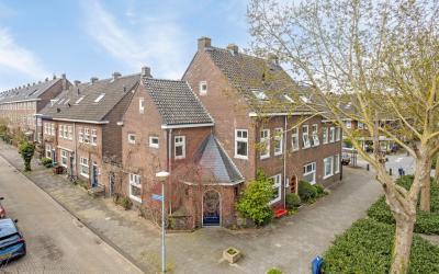 Parallelweg 19