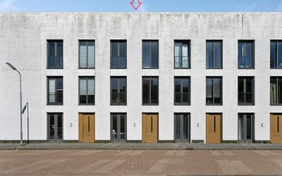 Van Leeuwen. 9