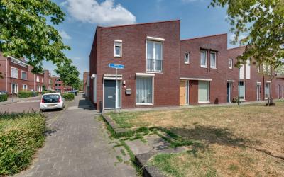 Eerste Aven. 7