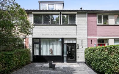 Tilburglaan 14
