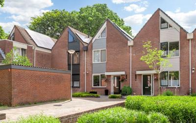 Eerste Reit. 49