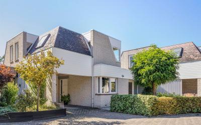 Kloosterlaan 25