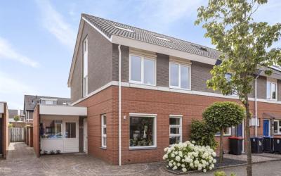 Roggeakker 48