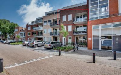 Hoogstraat 64