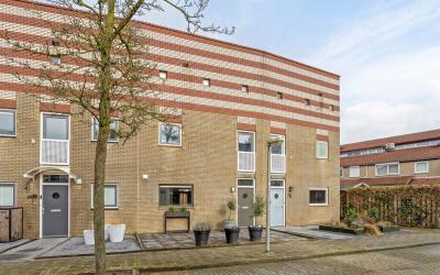 Kruisherenb. 68
