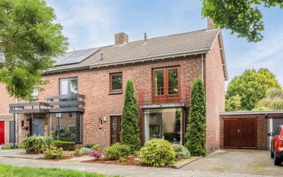 Bredestraat 24