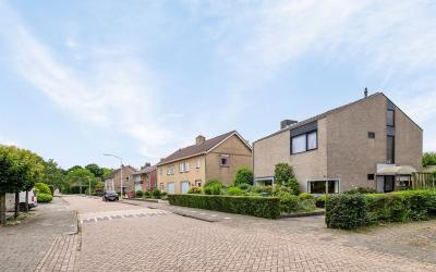 Torenstraat 8