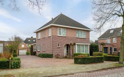 Nieuwkuijks. 9