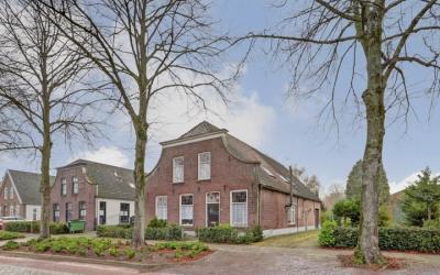 Nieuwkuijks. 18