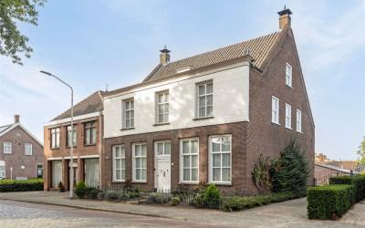 Haarsteegse. 16