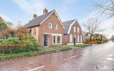 Mommersteeg 86
