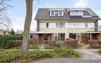 Emmastraat 16