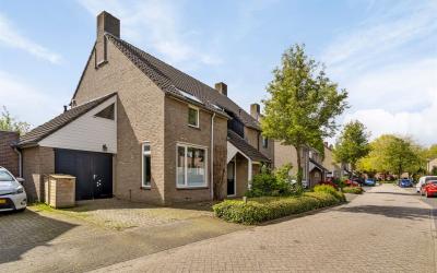 Nijesteijn 17