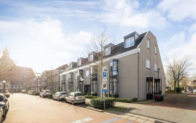 Dorpsstraat 18