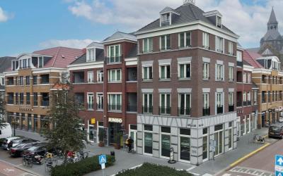 Raadhuisstr. 1010
