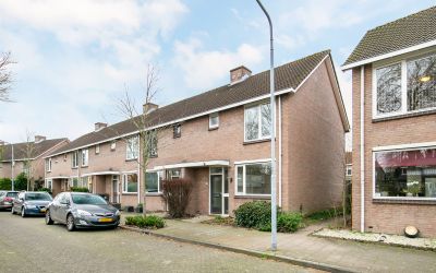 Leeuwerikst. 25