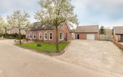 Schoorstraat 16