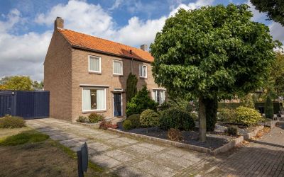 Sint Nikolaasstraat 23