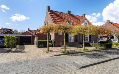 Deken Spier. 9