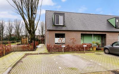 Pastorietuin 16