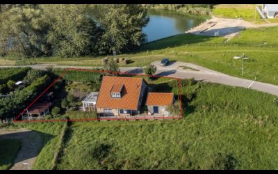 Maasdijk 102