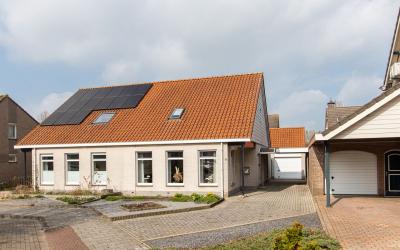 Buskeshof 8