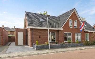 Achterveld 8