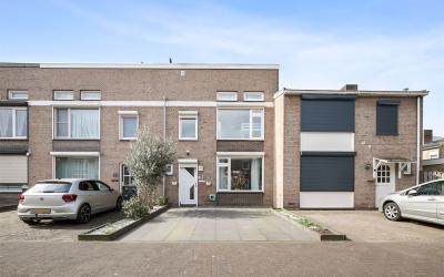 Talmastraat 3