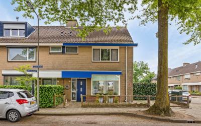 Luzacstraat 16
