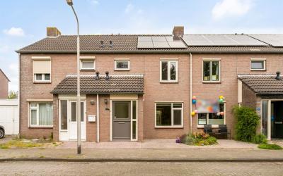 Meerval 9, Oss (5345 DB) - Huispedia.nl